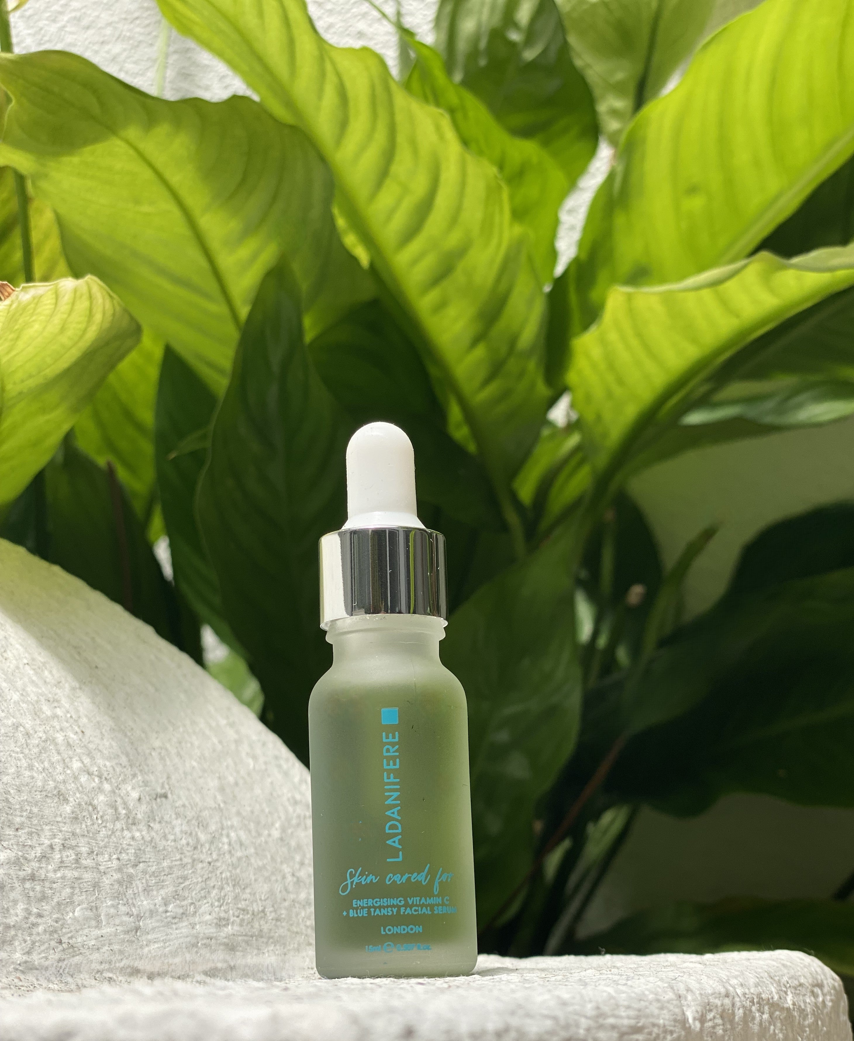 Energising Vitamin C & Blue Tansy Facial Serum